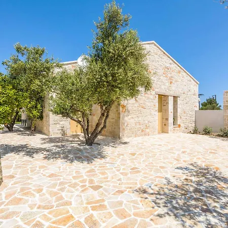 Stagionello Villa *